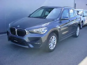 BMW X1 sDrive20d*Steptronic*NAVI*Lenkradheizung*