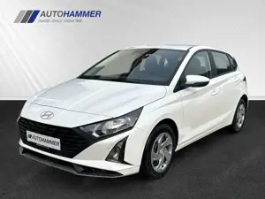 Hyundai i20 1.2 M/T SELECT Bluelink Navi Kamera