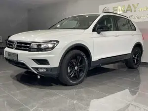 Volkswagen Tiguan 2.0 TDI DSG OFFROAD 4Motion/Head Up/Navi/