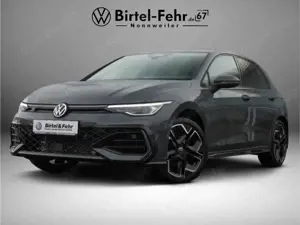 Volkswagen Golf VIII R-Line 1.5 eTSI DSG Voll LED Kamera