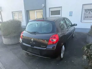 Renault Clio 1.6 16V ESP Exception