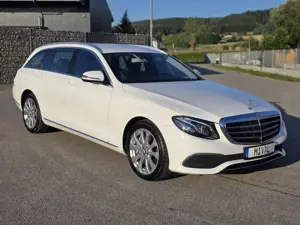 Mercedes-Benz E 400 E400 4Matic/Airmatic/Multibeam/Distronic/Standh.