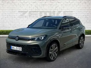 Volkswagen Tiguan 4Motion R-Line 2,0 l TDI DSG AHK-klappbar Navi