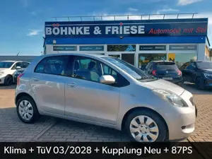 Toyota Yaris Sol Klimaanlage Tüv 03/2028 Kupplung Neu