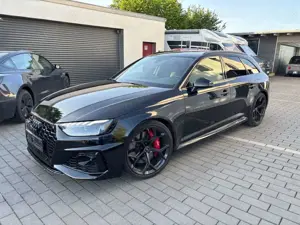 Audi RS4 Avant 2.9 TFSI quattro Competition AHK Pano