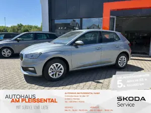 Skoda Fabia 1.0 TSI Selection *Klimaaut.*ParkPilot*Sitzh.*GAR