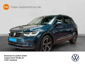 Volkswagen Tiguan 1.5 TSI Active Alu Matrix-LED AHK Kamera Navi Sitz