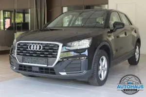 Audi Q2 35 TFSI design Sitzhz / PDC/ MMI / Tüv neu