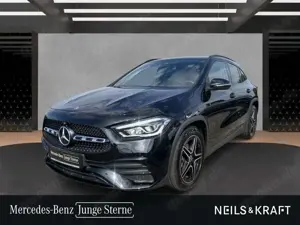 Mercedes-Benz GLA 200 AMG+NIGHT+AMBIENTE+KAM+LED+NAVI+WIDE+SHZ