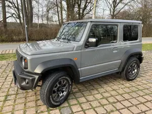 Suzuki Jimny Comfort AllGrip / Unterboden Hohlraumversiegelung