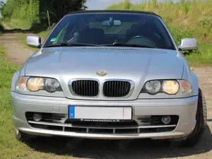BMW 318 318i