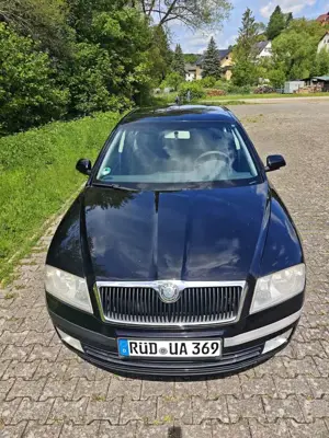 Skoda Octavia 1.6 FSI Limousine 65326 Aarbergen