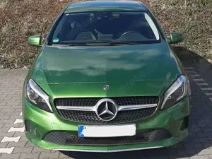 Mercedes-Benz A 180 A 180 7G-DCT Urban