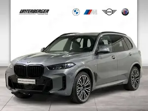 BMW X5 xDrive40d M Sportpaket Luftfeder AHK ACC 360°