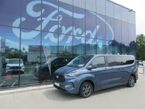 Ford Tourneo Custom 320 L2H1 VA Titanium