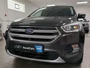 Ford Kuga Titanium 1.5*AHK*NAVI*PDC*WINTERPAKET*LEDER