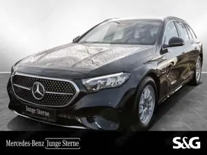 Mercedes-Benz E 220 d T Avantgarde AHK+LED+Rückam