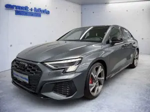 Audi S3 TFSI Sportback quattro S tronic NAVI RFK PANO