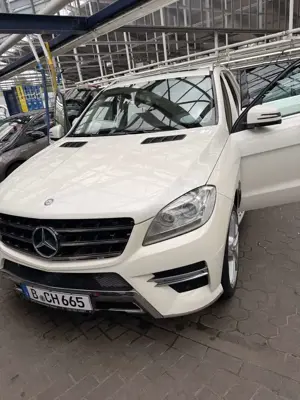 Mercedes-Benz ML 350 Grand Edition