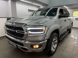 Dodge RAM 1500 5.7 4x4 eTORQUE Bigh. Crew./12"Display/