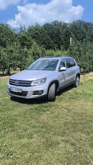 Volkswagen Tiguan 2.0 TDI DPF 4Motion BlueMotion Techn. DSG Track 