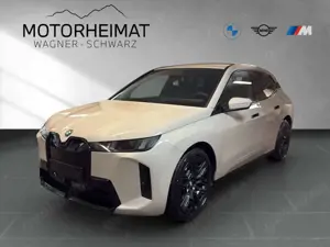 BMW iX xDrive45 M Sport Pro 22" DriveAssProf ACprof