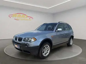 BMW X3 3.0d *Navi*Xenon*Leder*Panorama*Memory*AHK*