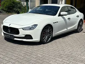 Maserati Ghibli S Q4 /3,0V6 Navi/Klappenausp./Leder/Permuttweiß