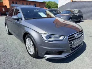 Audi A3 Limousine /Audi Sound-System / Navi/ Bi-Xenon