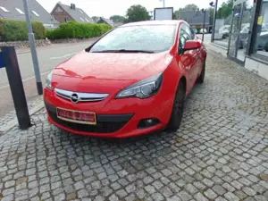 Opel Astra GTC Innovation