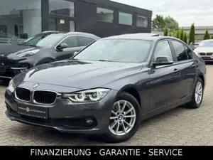 BMW 318 d ADVANTAGE/SHZ/TEMP/LED/KAMERA/C-PLAY/S-DACH