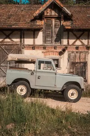 Land Rover Series Santana Serie II Bild 3