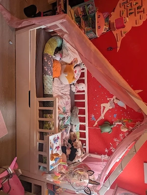 Kinderhausbett