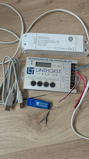 Zeitschaltuhr mit Dimmer