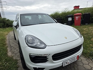 Der Porsche Cayenne ist das wegweisende Oberklasse-SUV des deutschen