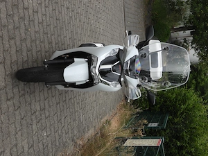 Honda SH125 AD Roller mit Windschutz 