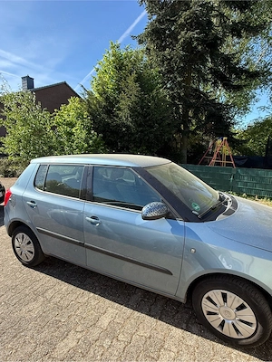 Skoda Fabia 1.2 TÜV 11.2027 Bild 6