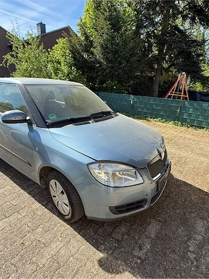 Skoda Fabia 1.2 TÜV 11.2027 Bild 8