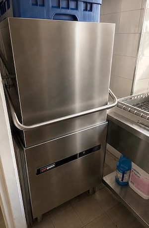 GGM Gastro Haubenspülmaschine 