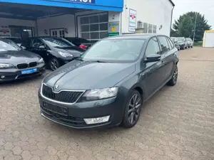 Skoda Rapid/Spaceback Spaceback Drive 1,4 TSI DSG HECK SCHADEN