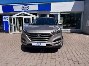Hyundai TUCSON blue Classic 1.6 GDi Navi*Kamera*AHK