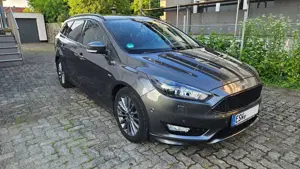Ford Focus Focus Turnier 1.5 EcoBoost Start-Stopp-System ST-Line