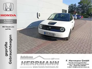 Honda e Honda e Advance-Paket, Allwettereifen