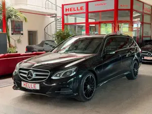 Mercedes-Benz E 300 T-Modell BlueTec *LED+ACC+AUTOM+SHZ+KAMERA