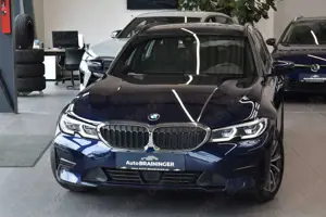 BMW 320 d Touring Automatik Laser~LiveC~RFKamera~HiFi