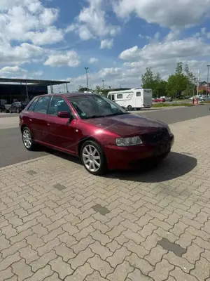 Audi A3 1.8 125PS 4Türig Alcantara sitze 17Zoll TÜV 1/28