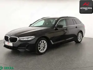 BMW 520 520 d T ACC,KAMERA,CARPLAY,TOTWINKEL,SPURHALTE