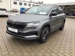 Skoda Karoq Sportline 1.5 TSI +AHK+NAVI+AREA VIEW 360°+