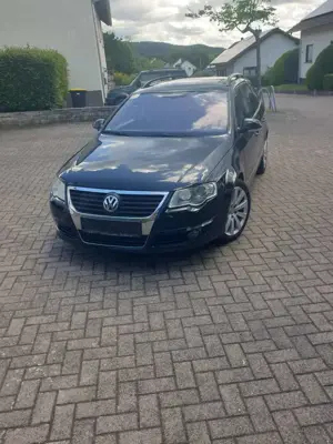 Volkswagen Passat Variant VollausstattungSport, R-Line"Plus"VW Individual, u