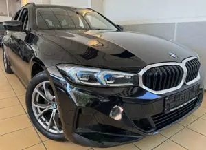 BMW 320 d LED 1.Hand Digital HuD CarPlay Kamera Navi